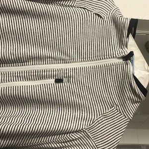 Lulu lemon athletic pullover